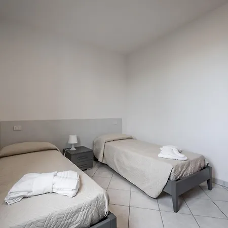 Casalborsetti - Affitti Brevi Italia *