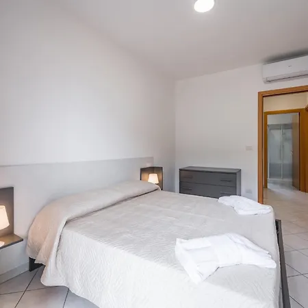 Apartment Casalborsetti - Affitti Brevi Italia Casal Borsetti